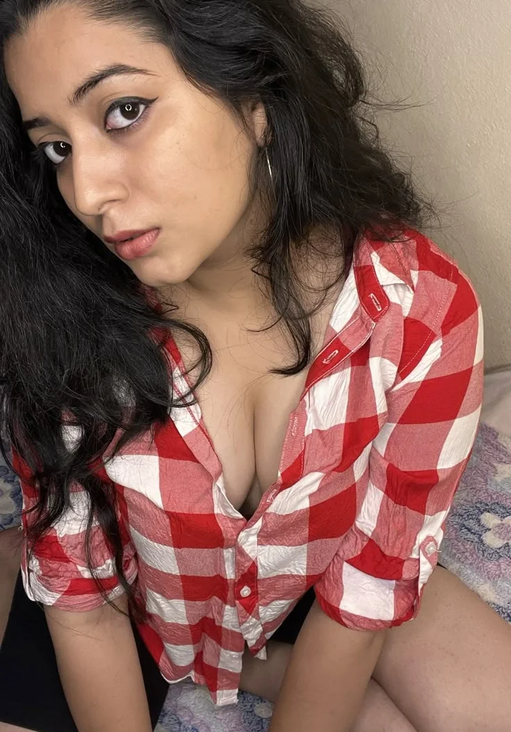 Harini Delhi Escort